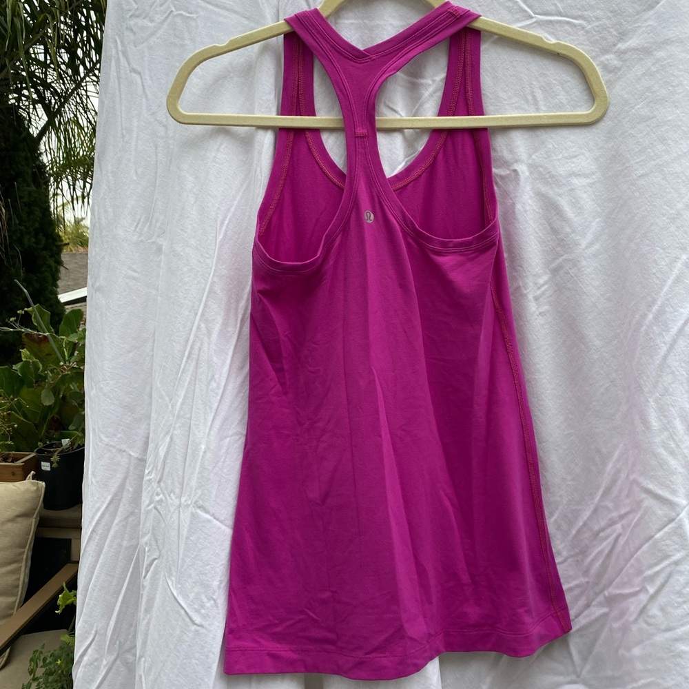 Pink purple lululemon racerback size 4 like new